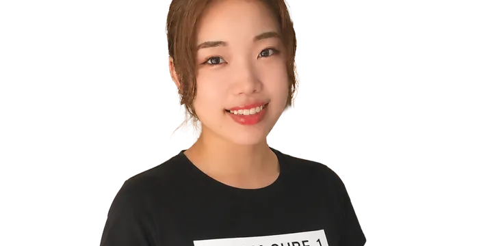 トレーナー MINAMI